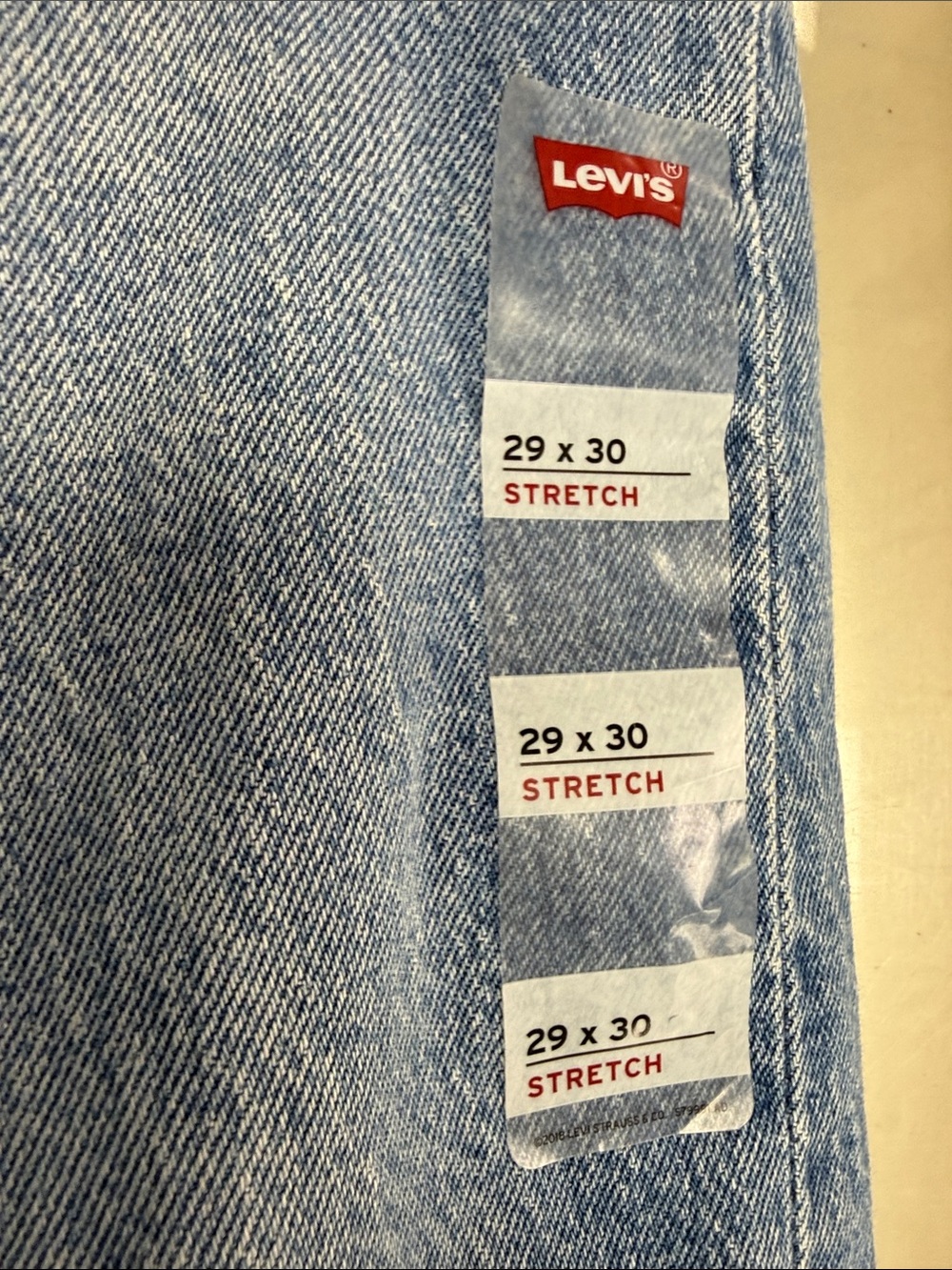 Levi's 501 Curve Stretch Button Fly Straight Leg Blue Denim Jeans
Bin 7 #21 - Picture 4 of 7